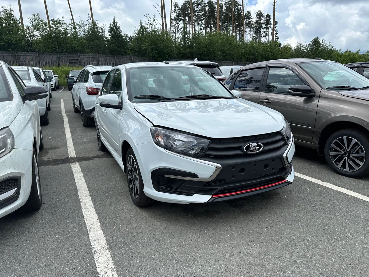 Lada Granta Sportline в ваш город - фото №3