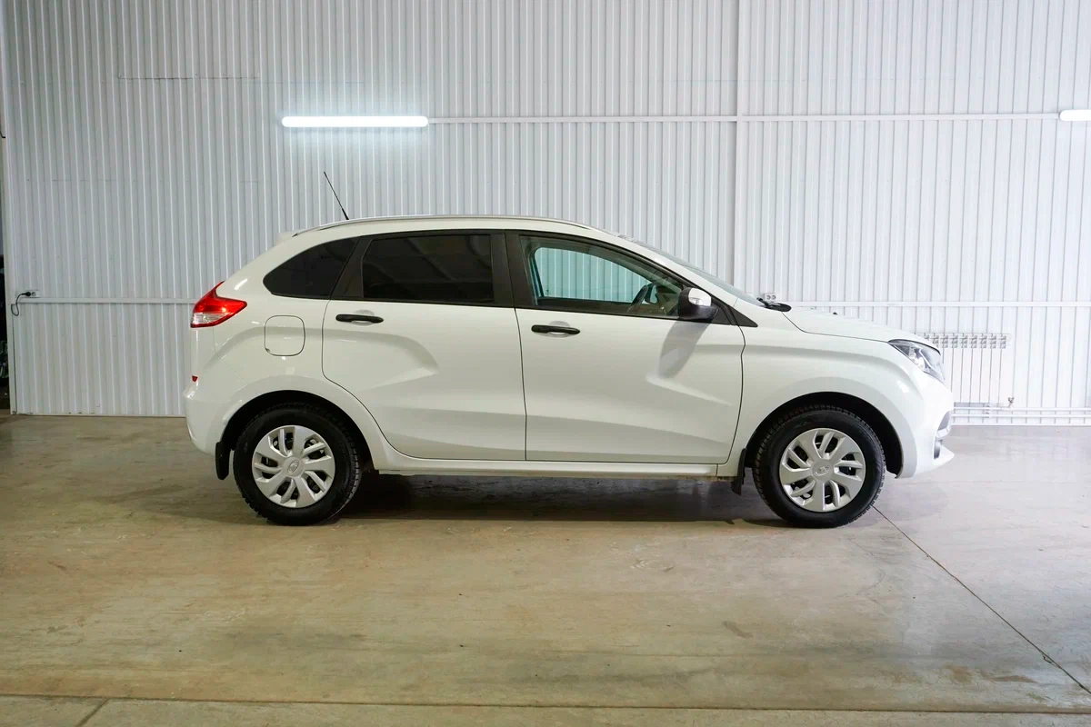 Lada Xray в ваш город - фото №3